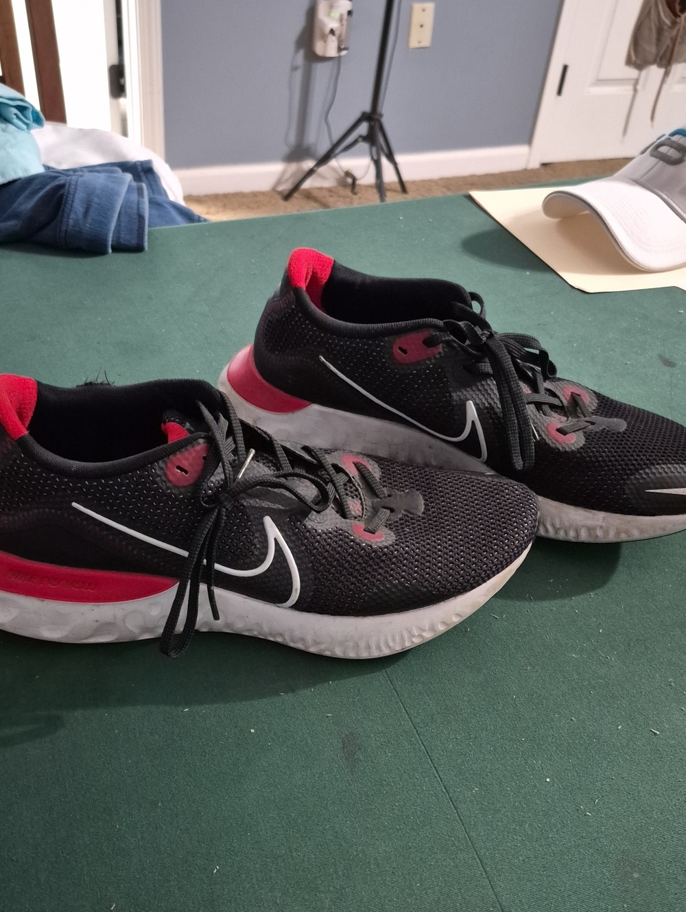 Nike Men's Renew Run University Red Athletic Running Shoes
